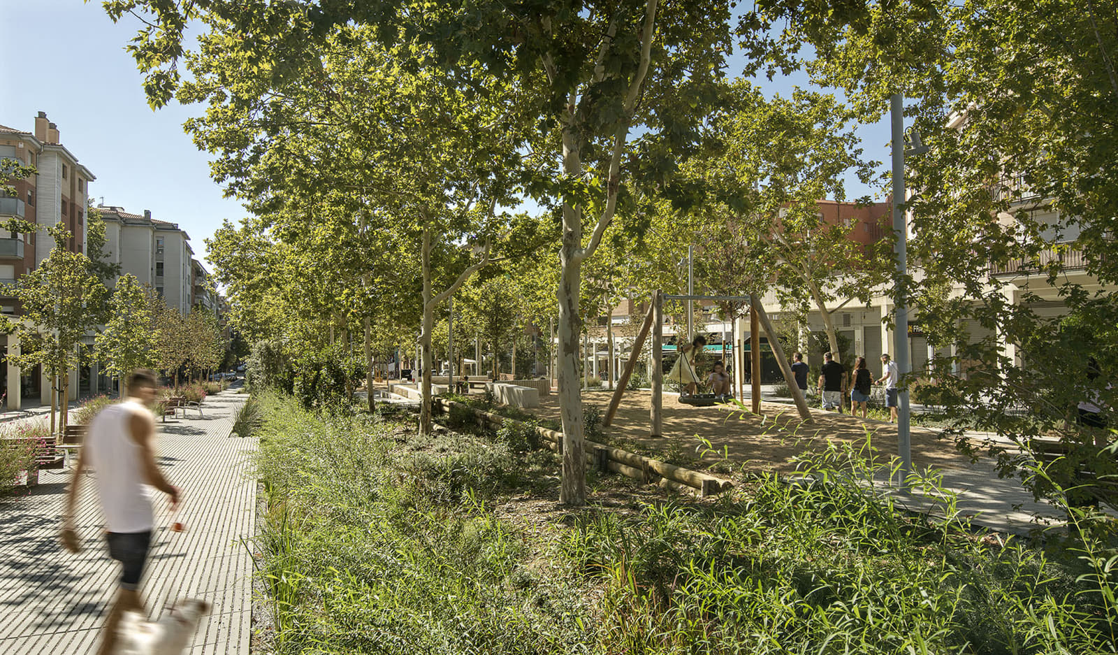 Reurbanization of the northern stretch of the Rambla de la Girada in Vilafranca del Penedès