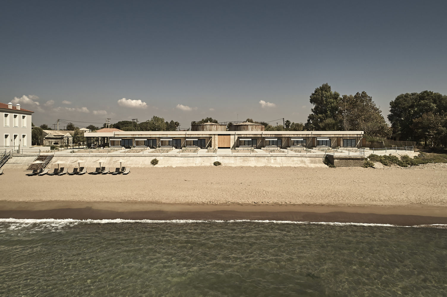 Dexamenes Seaside Hotel by K-STUDIO | PHOTO BY © Claus Brechenmacher & Reiner Baumann Photography