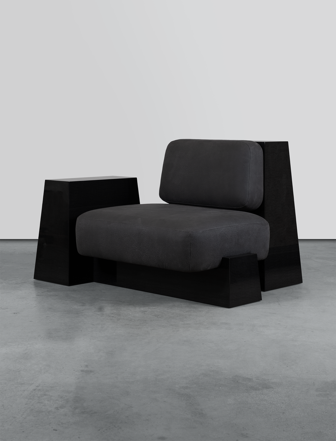 Mesoa Armchair_Artefatto Design Studio for Movimento Gallery ©Movimento Gallery